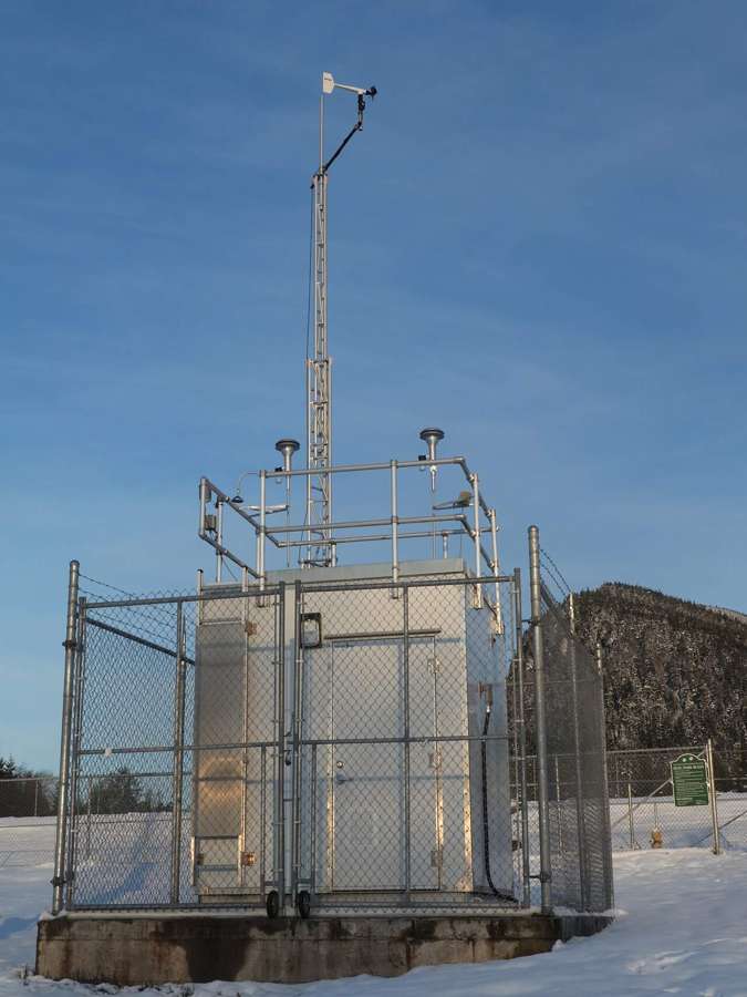 Air quality monitoring station