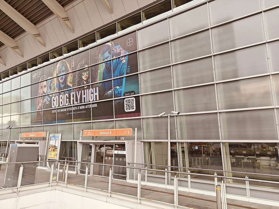 Terminal A at Warsaw Chopin Airport, departures entrance