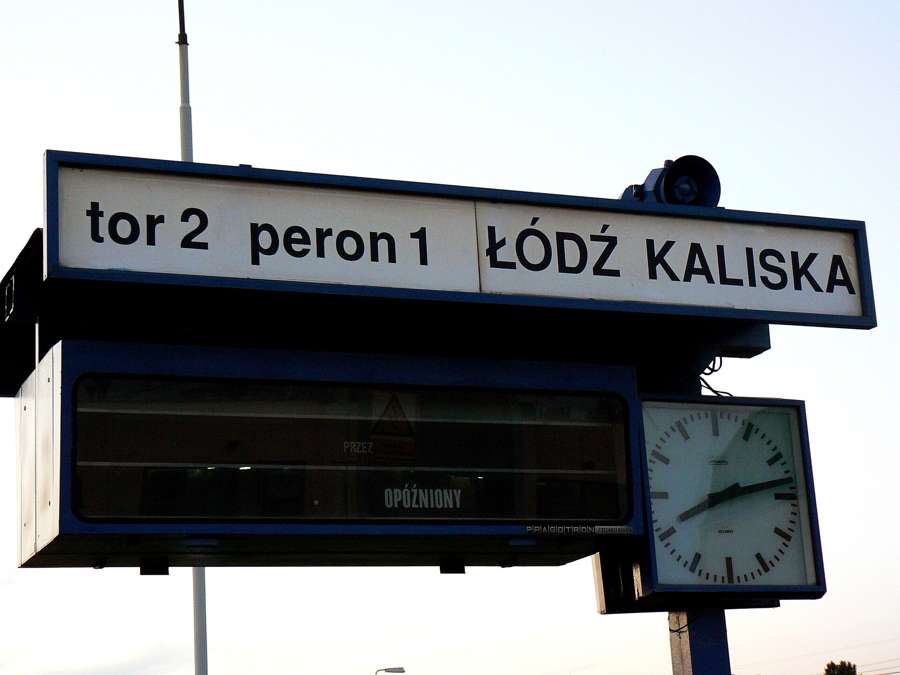 A station departure board - Jakdojade and KOLEO put these times on your phone, with live updates