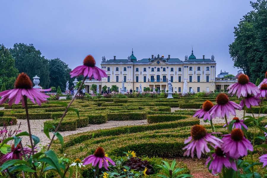 Branicki Palace seen from its baroque gardens