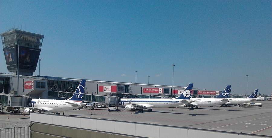 LOT aircraft at Warsaw Chopin Airport - all transatlantic flights to the USA depart from here