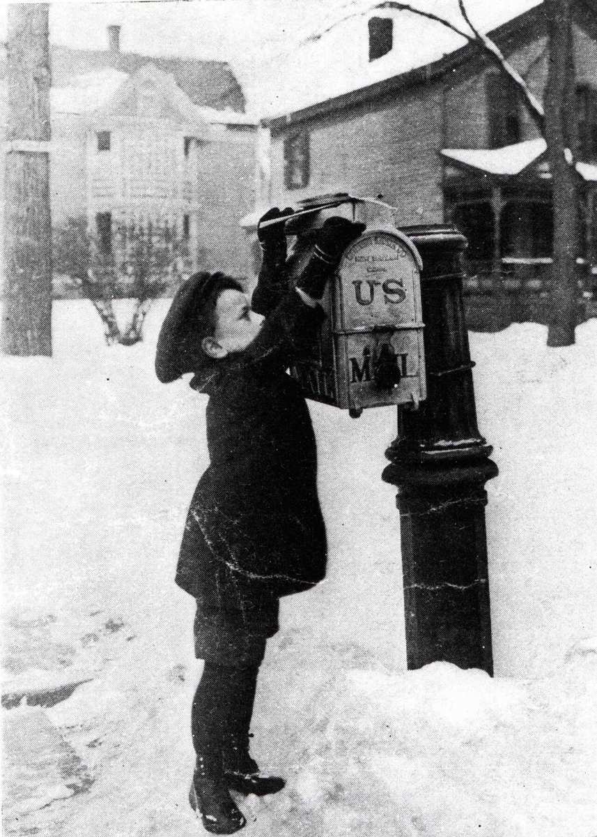 Mailing letters