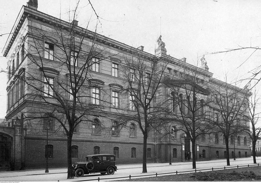 Regional court building in Poznan, illustrative