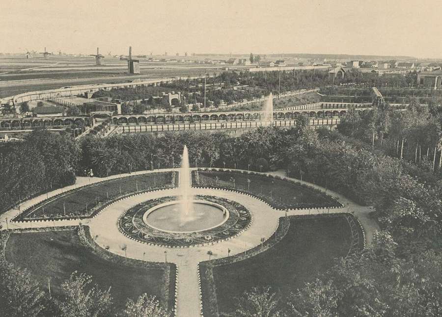 Historic photograph of a park in Łódź
