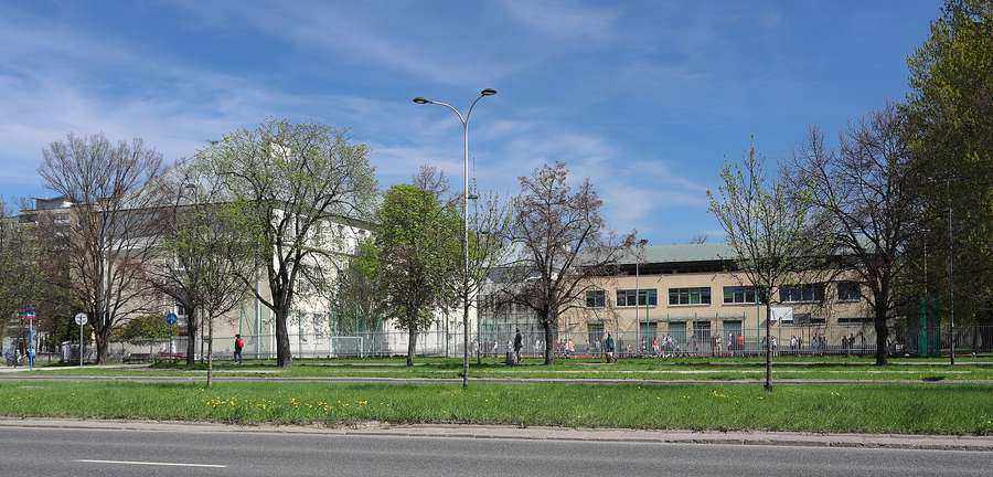 Primary School No. 206 in Warsaw