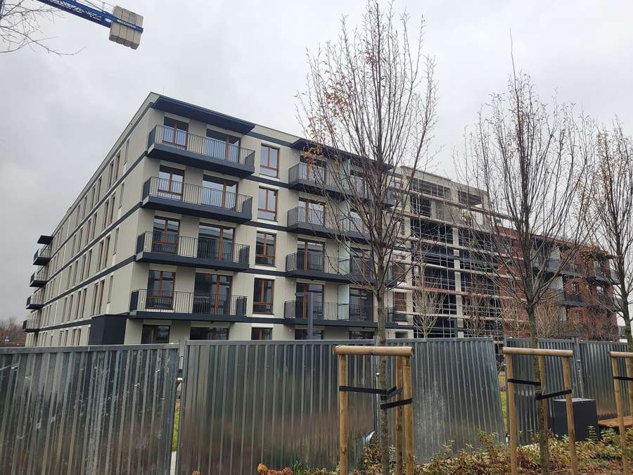 New apartment buildings under construction in Warsaw - independent flats are the one property type any foreigner can buy without a permit