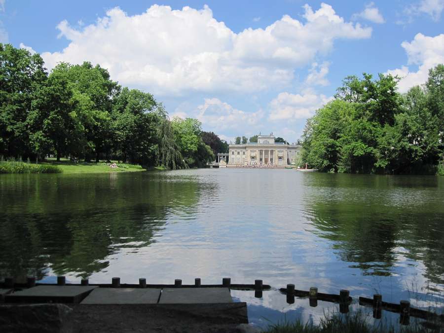 Palace on the Isle in Lazienki Park, Warsaw - home of the free Sunday Chopin recitals