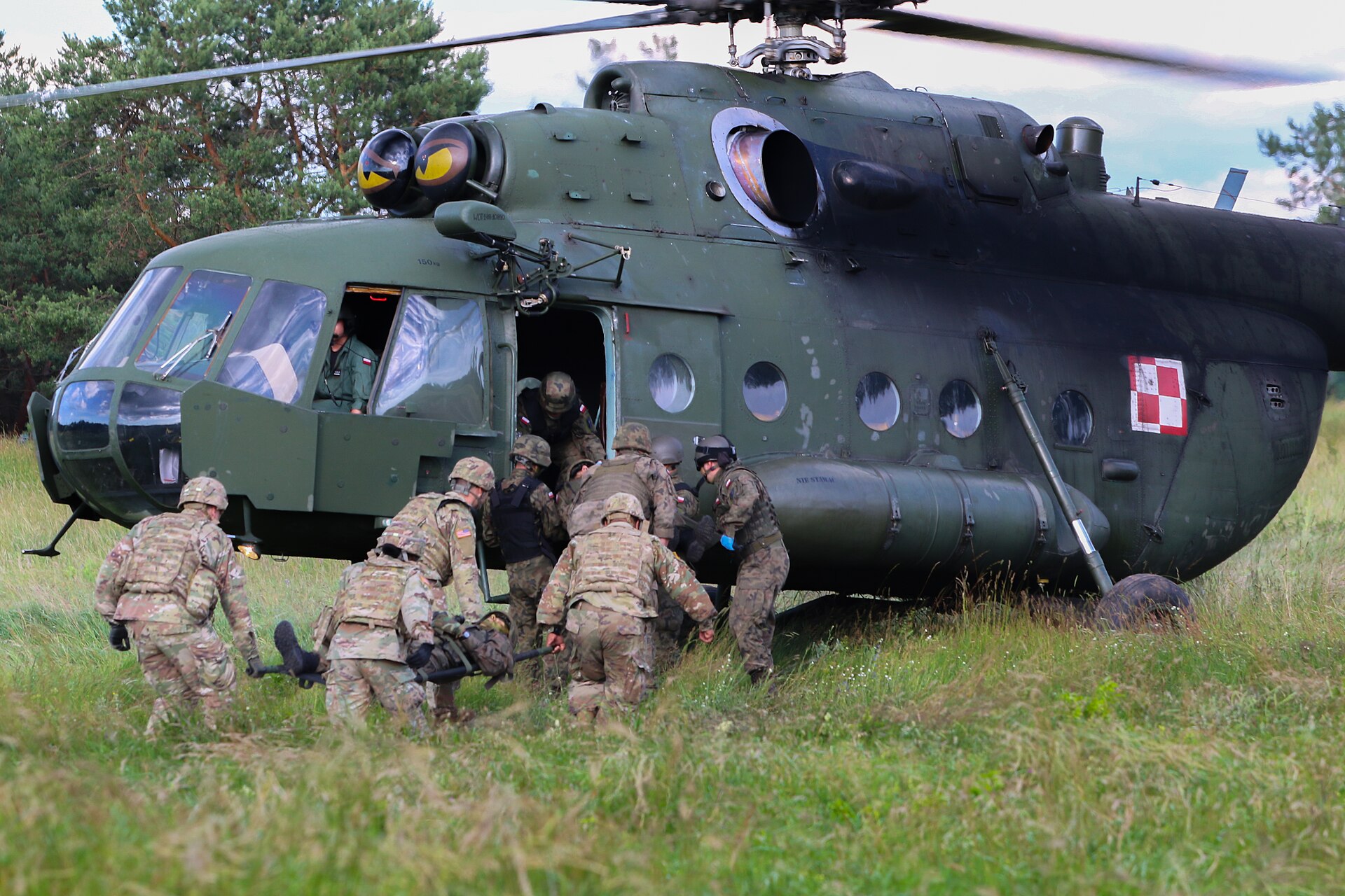 Polish soldiers during a training exercise