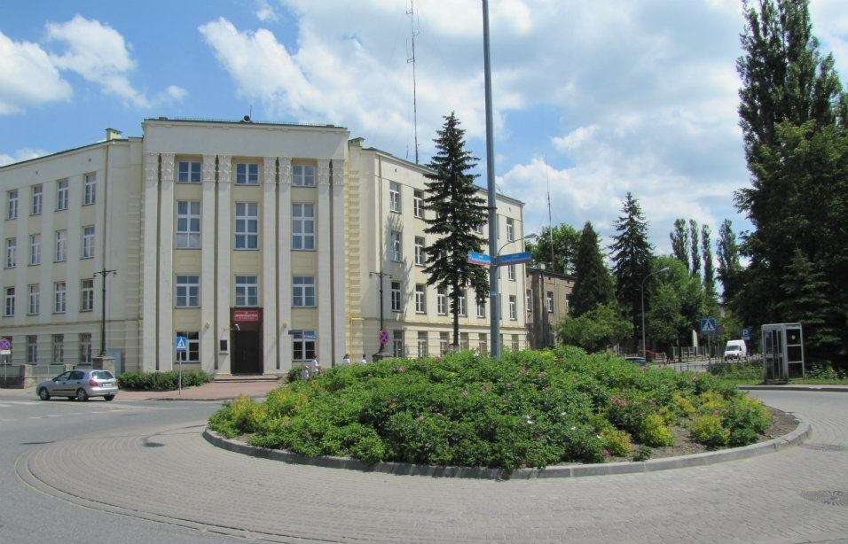 Roundabout and public building in the centre of Siedlce