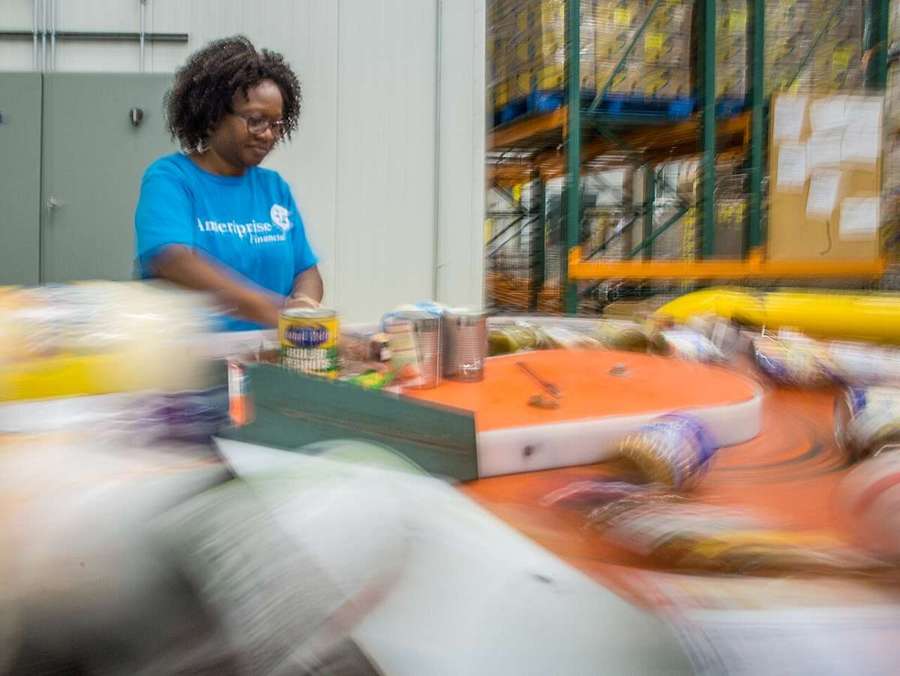 Food bank volunteers