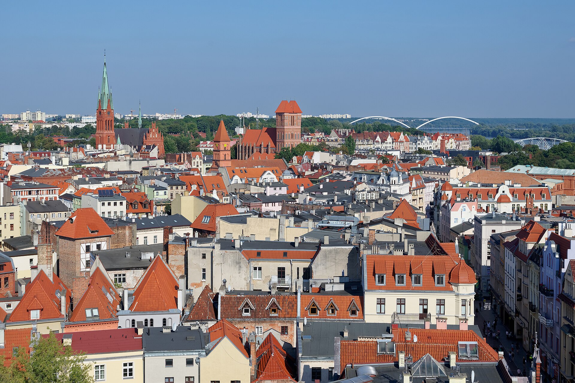 The red-roofed old town of Toruń seen from the town hall tower
